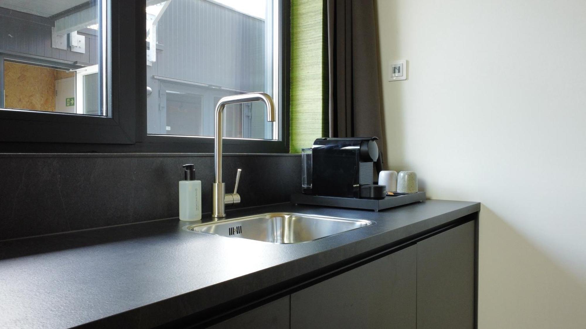 Hike & Bike Hotel Noordwolde  ภายนอก รูปภาพ