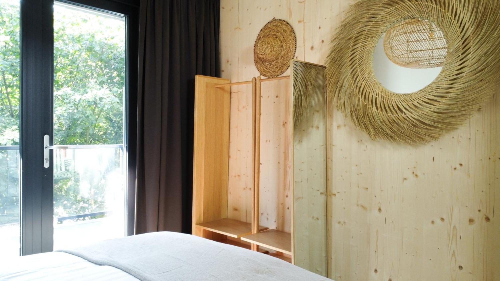 Hike & Bike Hotel Noordwolde  ภายนอก รูปภาพ